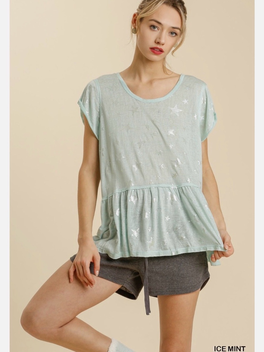 Umgee Mint Ice-Foil Star Short Sleeve Peplum (NWT)